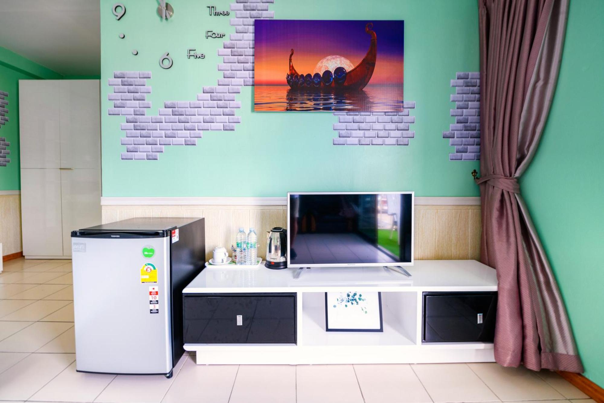 ヴィカンズ ゲストハウス ジョムティエンビーチ 部屋 写真